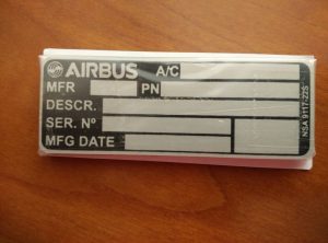 Las placas de identificación industrial y sus usos